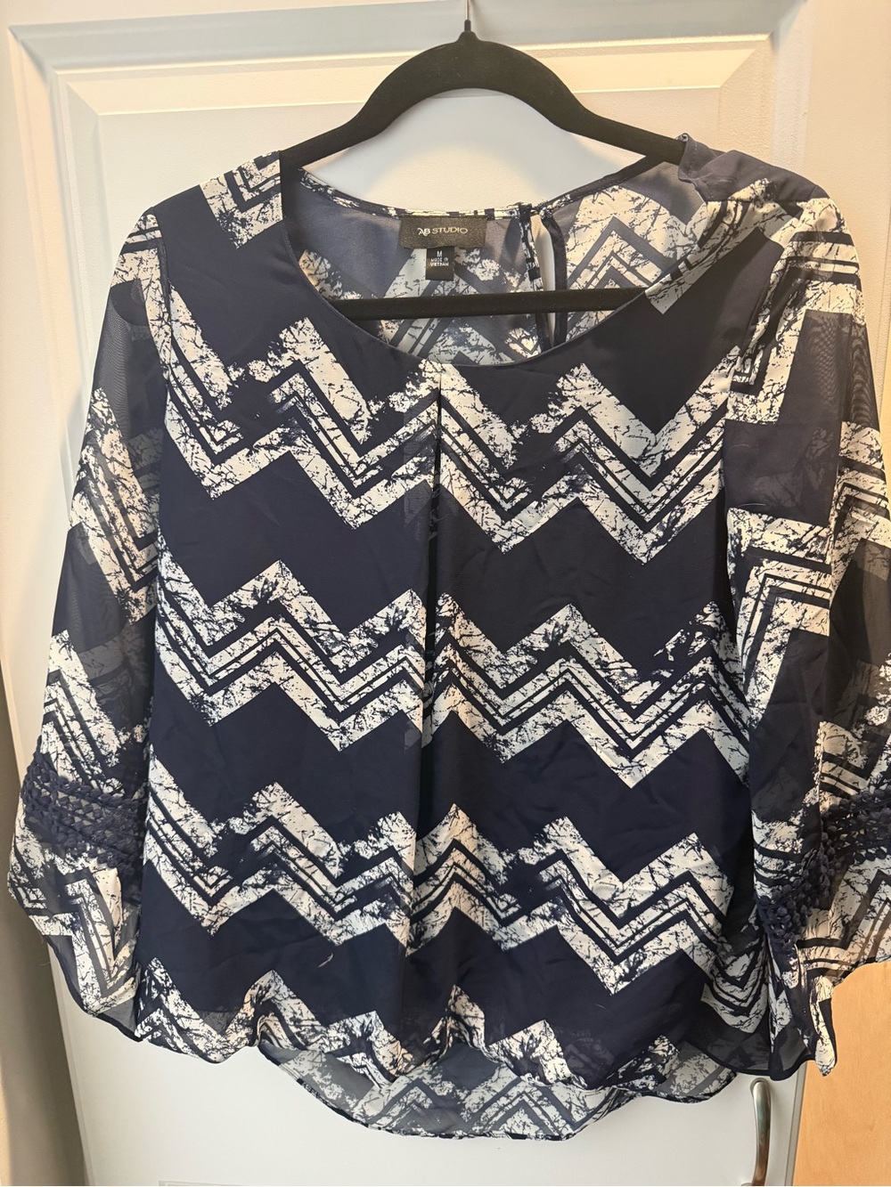 AB Studio  Navy Chevron Print Women's Blouse 3/4 sleeves